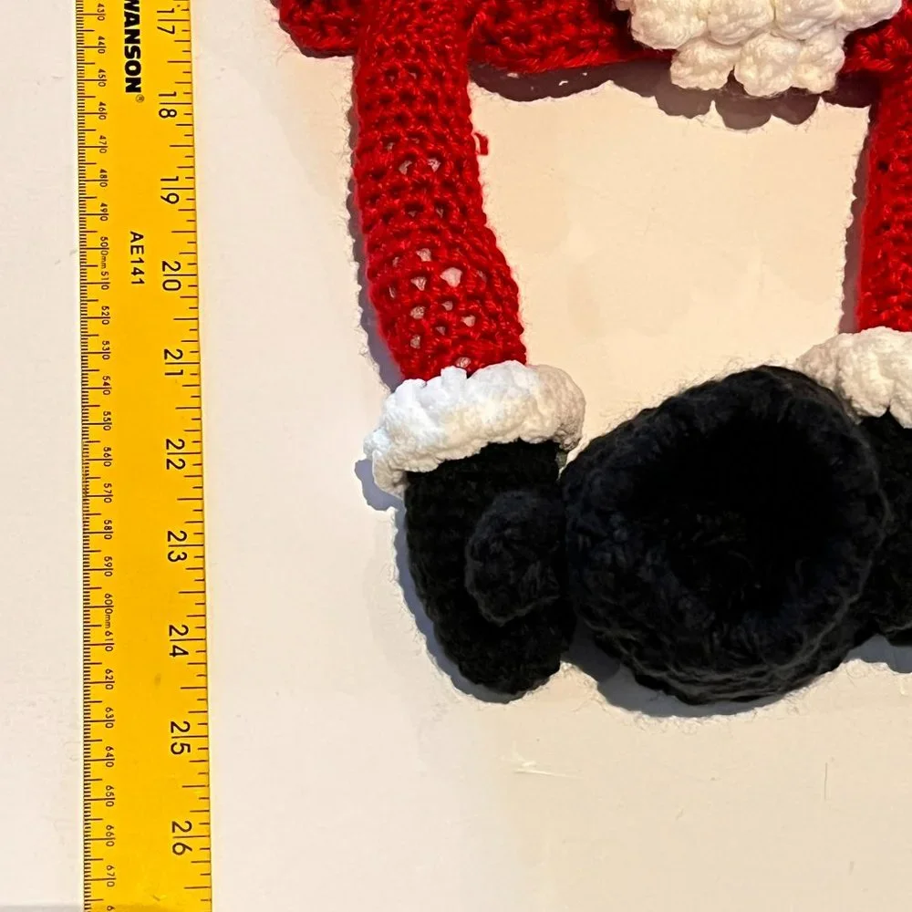 Santa Claus Facial Tissue Box Cover Knitted Crocheted Christmas Bathroom Holiday